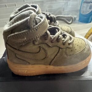 Toddler Air Force one